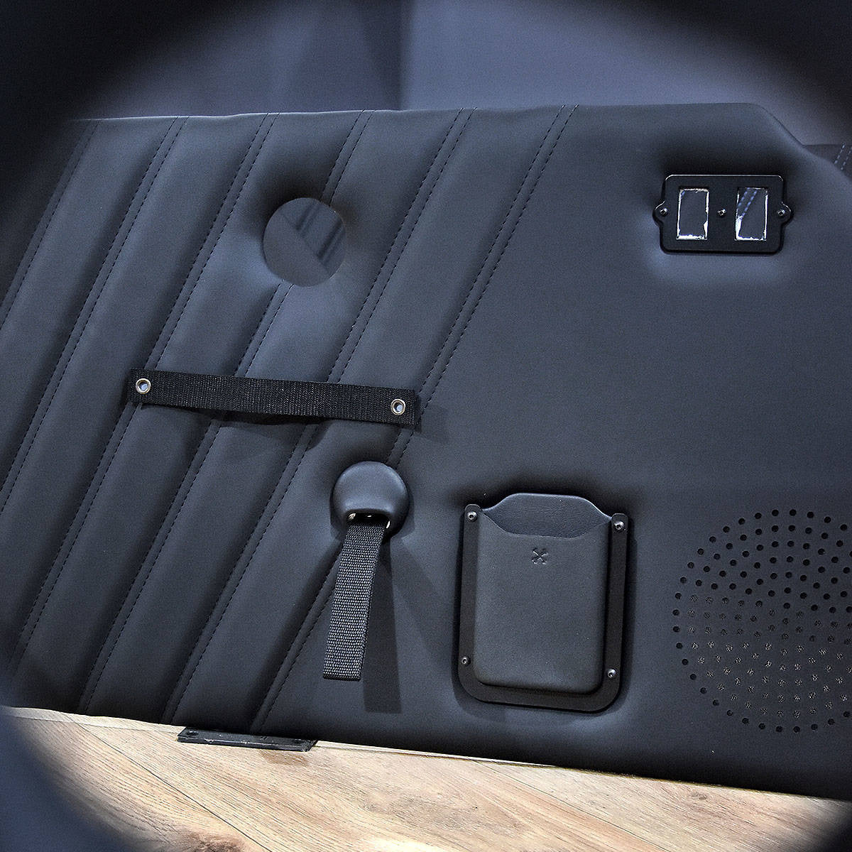 Phone pocket - F/G-models / Yes