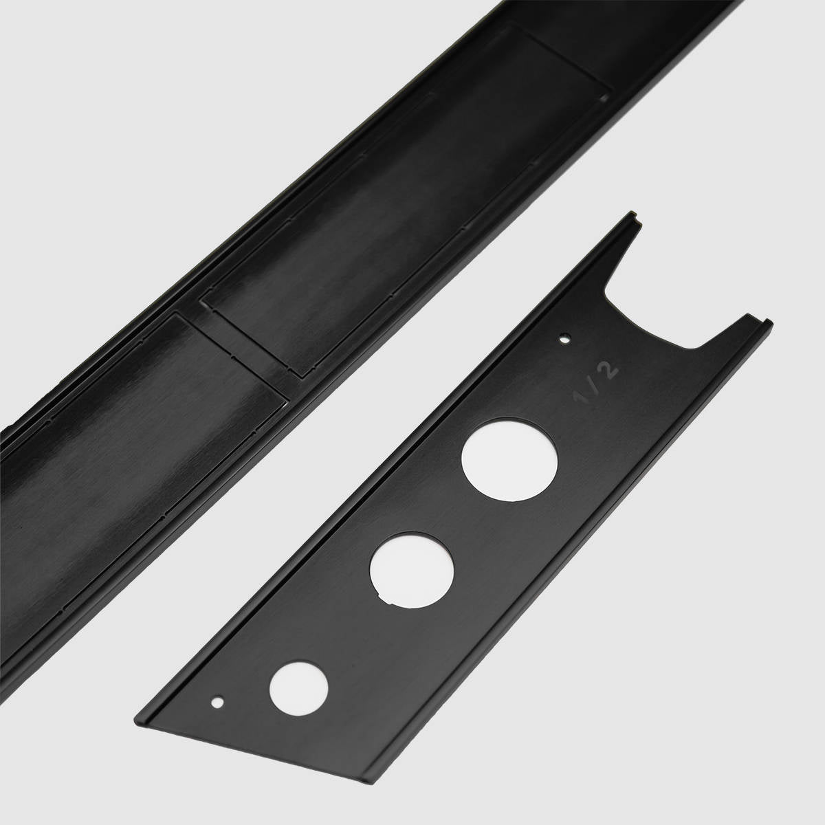 CarBone Dash Trim G-model (1974 - 1986) - Black, LHD - G model / no glove box / anodized black