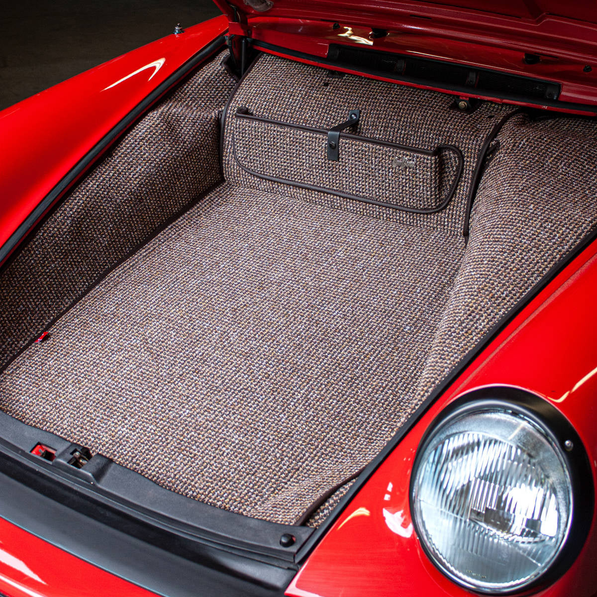 Brown Houndstooth Trunk Mat