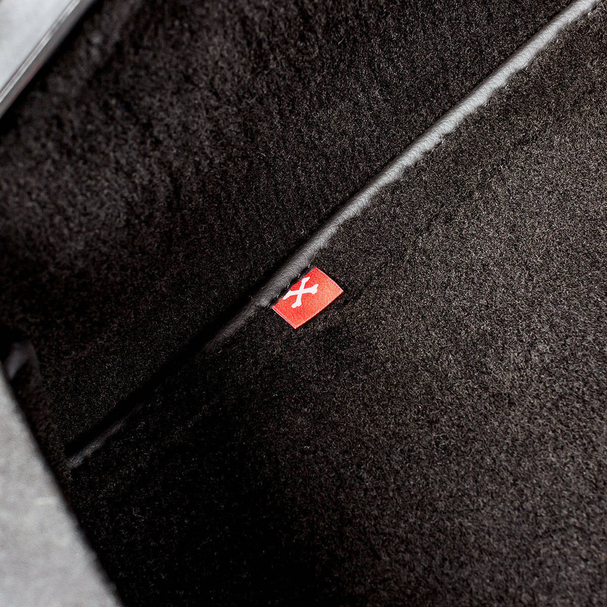 Velour / Silver knit Trunk Mat