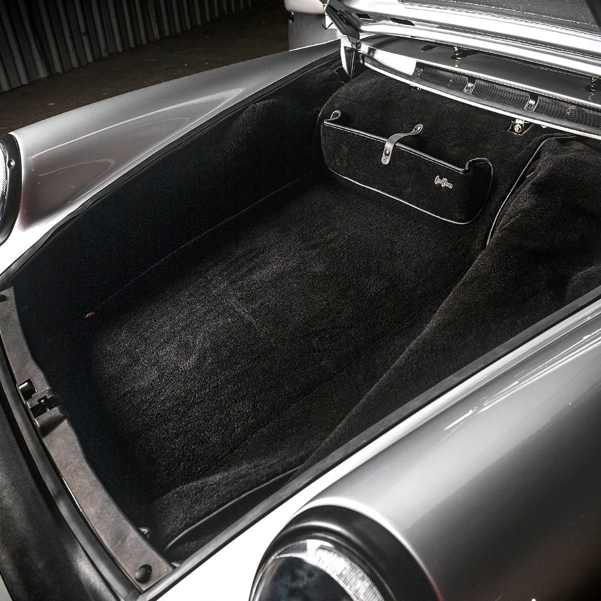 Velour / Silver knit Trunk Mat