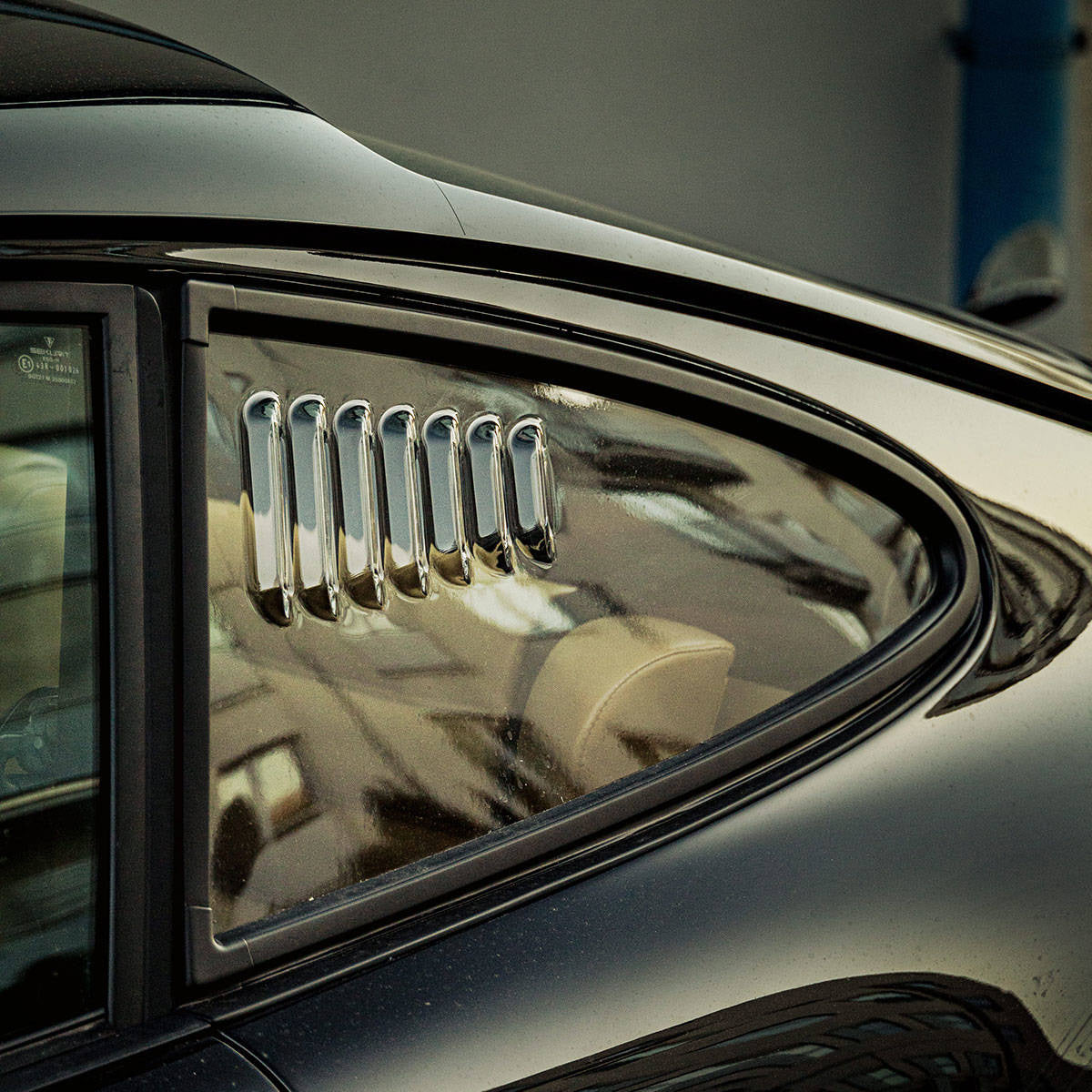 Quarter windows with louvers – F-Model, G-Model, 964 and 993 - second quality