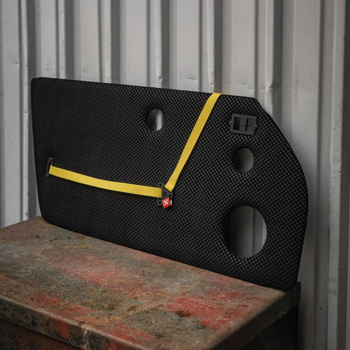 CarBone R door panels - Alcantara / Custom