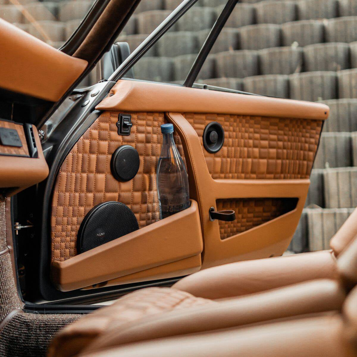 CarBone CB door panels - Leather / Alcantara