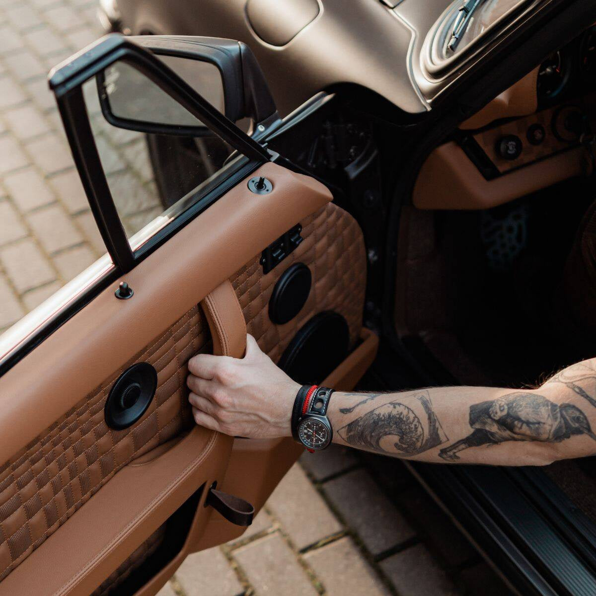CarBone CB door panels - Custom / Alcantara