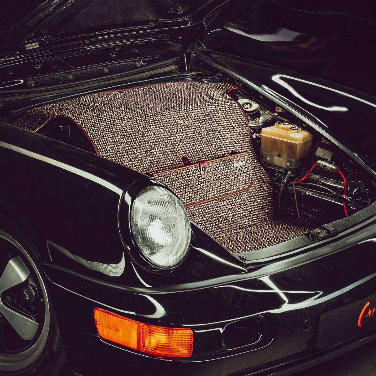 RS-style Trunk Mat for Porsche 964/993 (1988-1998)
