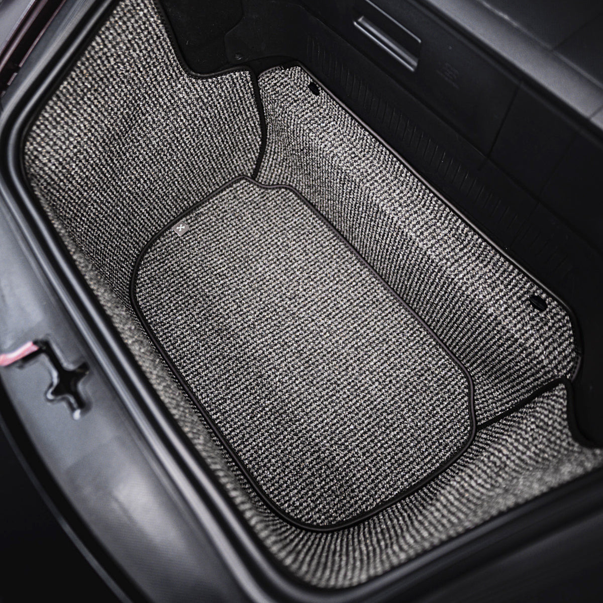 997/987 C2 - 911, Boxster, Cayman Trunk Mat Liner (2005-2012) - Black-Grey Houndstooth