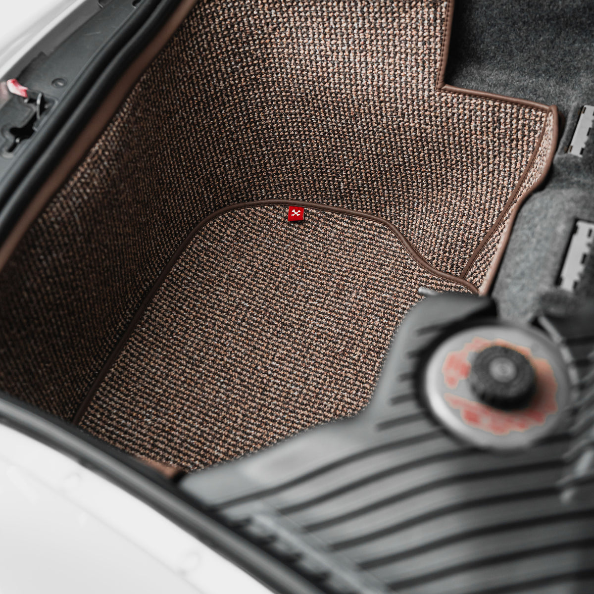 996 C2 - 911 Trunk Mat Liner (1997-2004) - Brown Houndstooth