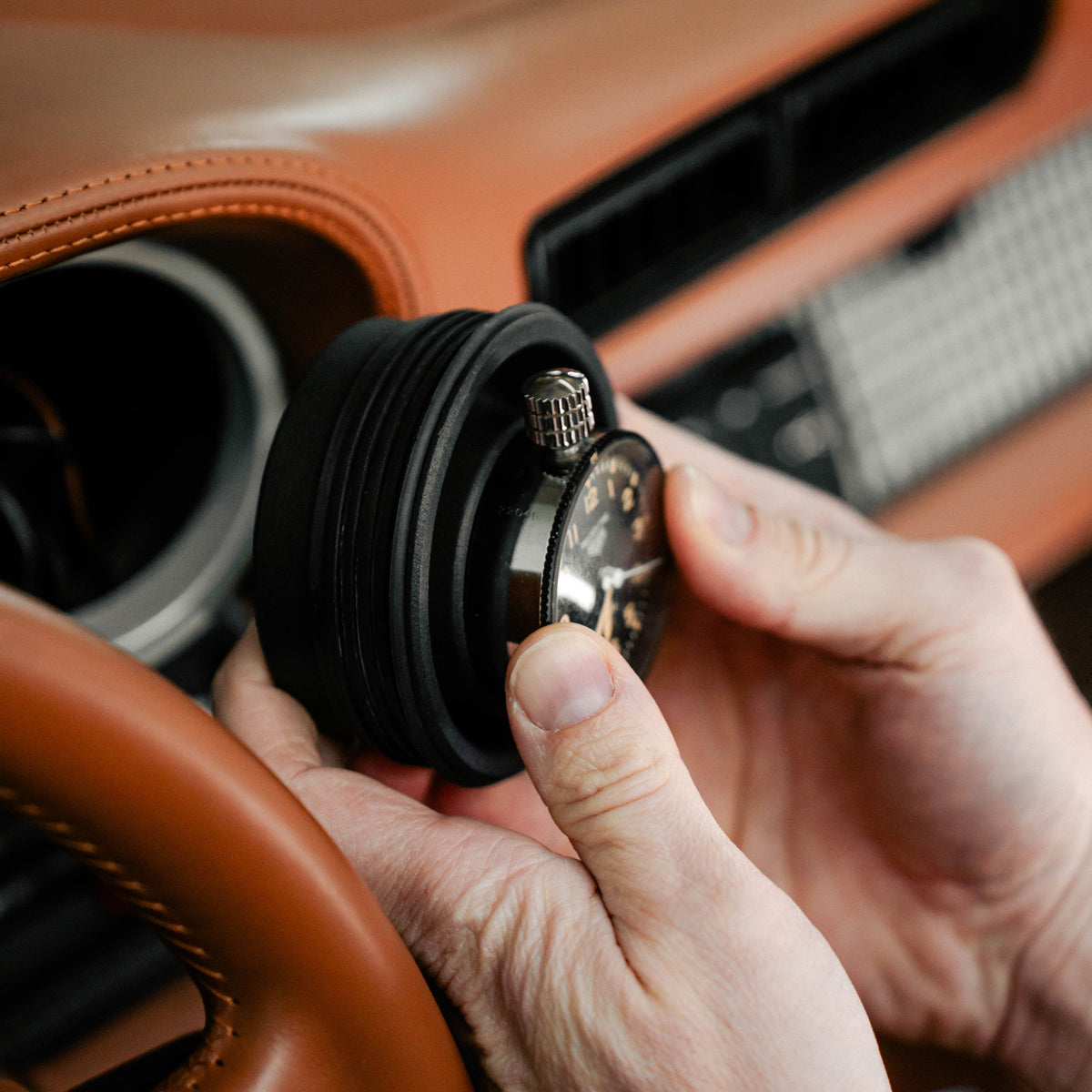Smilodone x CarBone - Heuer gauge chronograph / stopwatch / clock holder