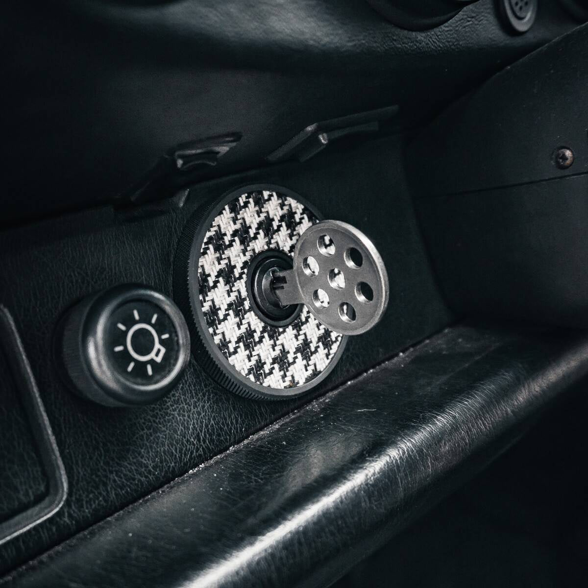917 style key