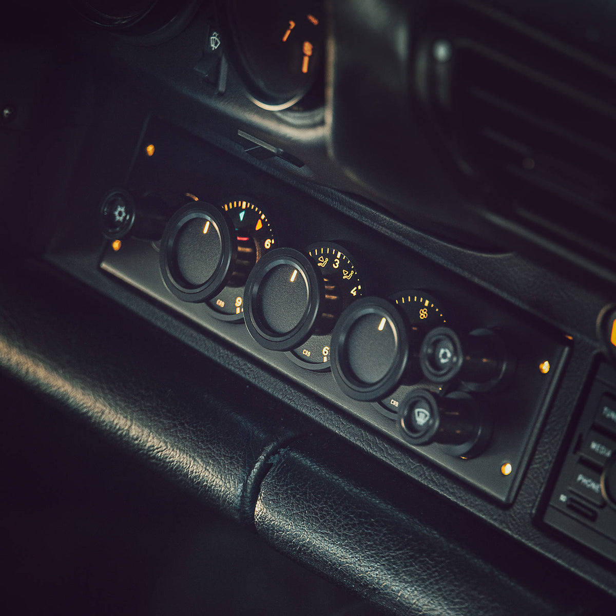Air conditioning, blower control panel (AC, HVAC) for Porsche 964, 993 - for original dash, black knobs - LHD