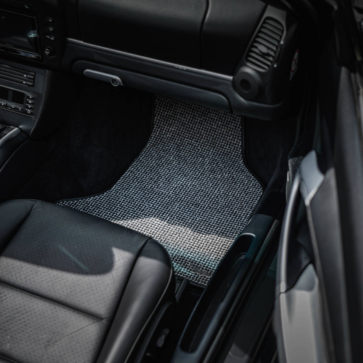 Black/Grey Houndstooth Interior Mat Bundle LHD