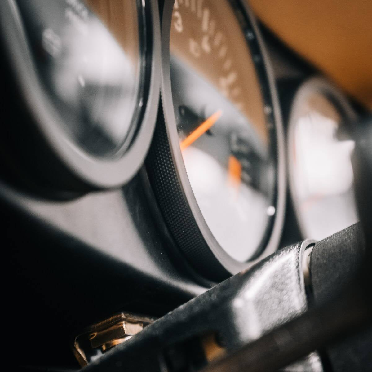 CarBone Gauge Bezels – for G-model (1974-1989)