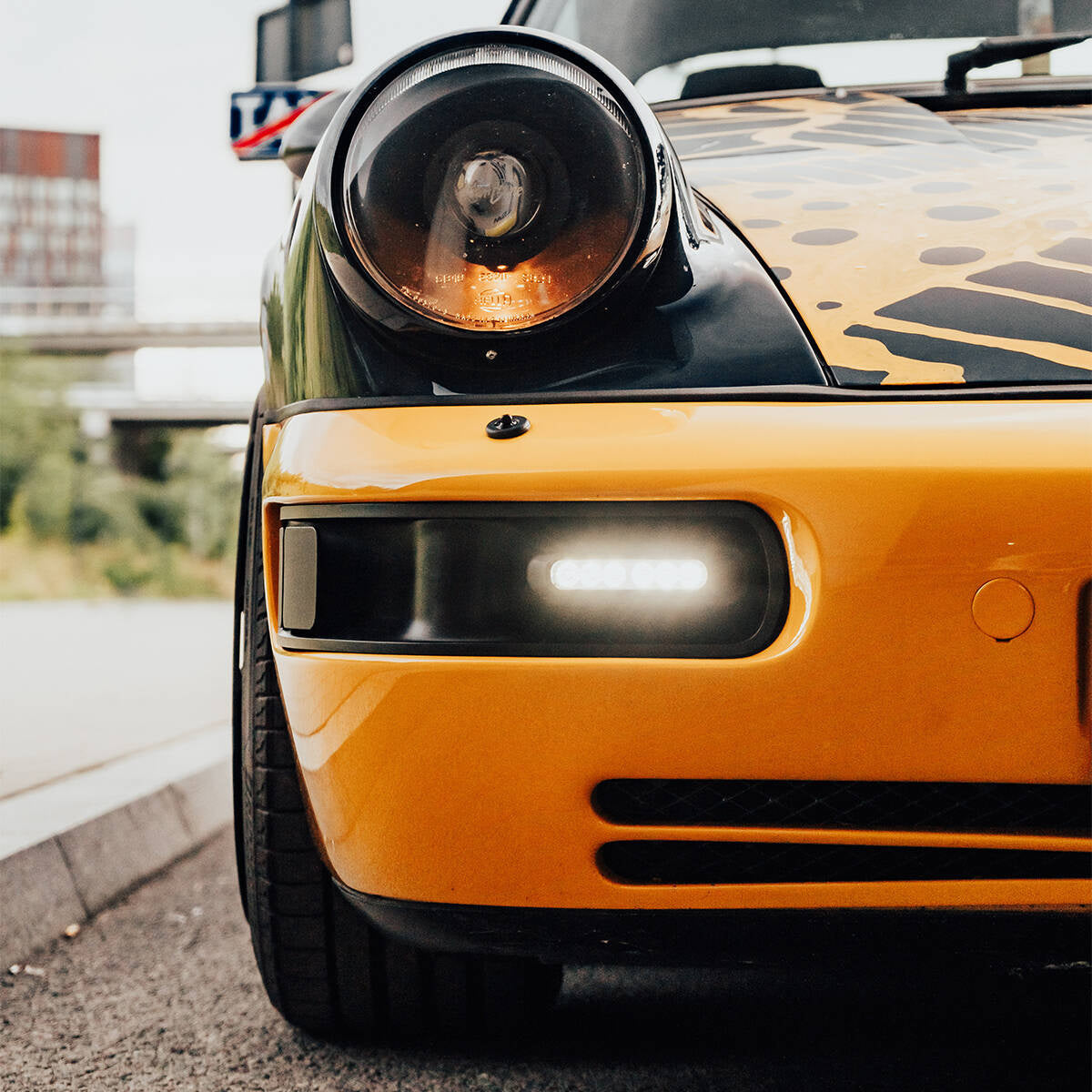 Postmo 964 front turn signals + fog lights