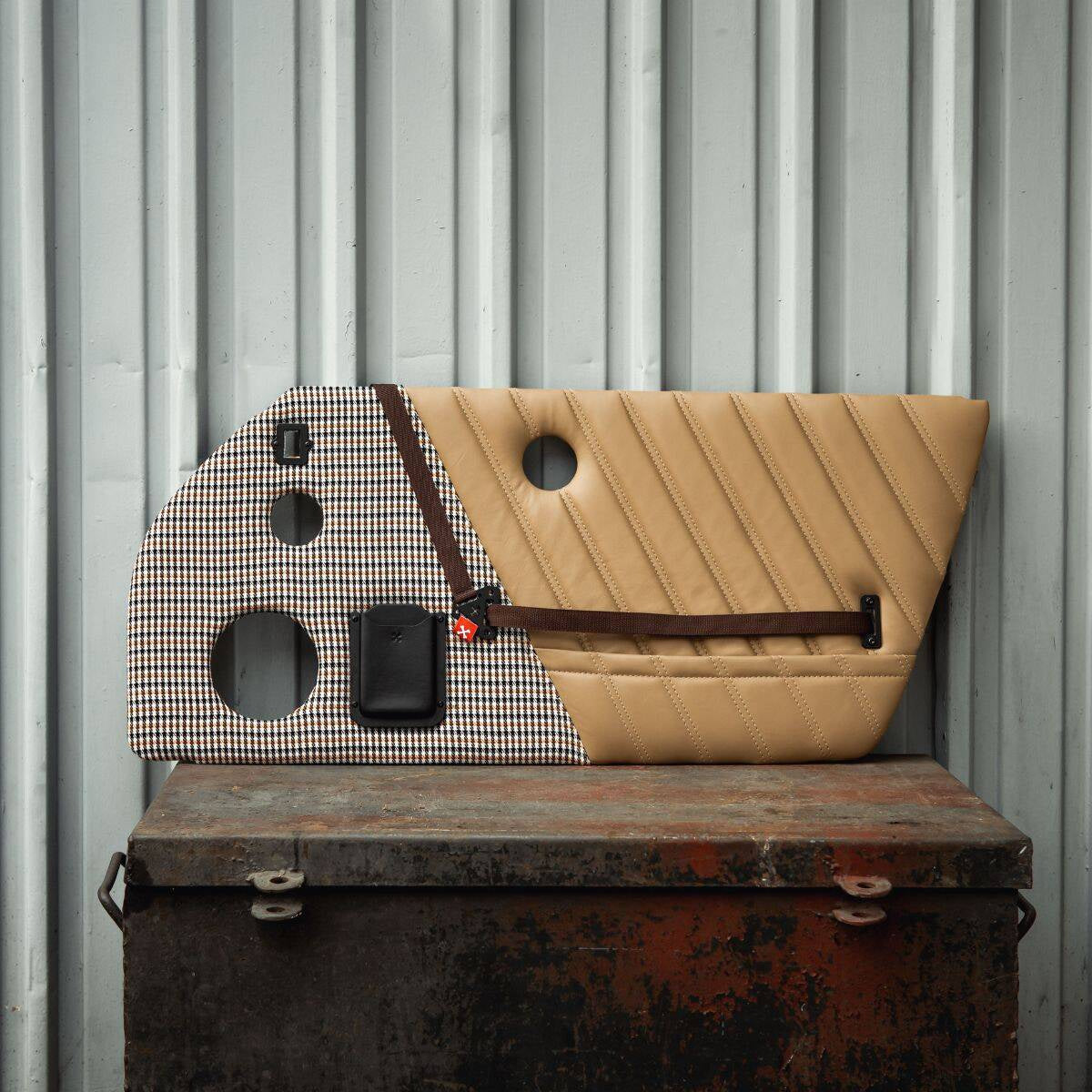 CarBone R door panels - Leather basket weave (no diagonal stitching) / Alcantara