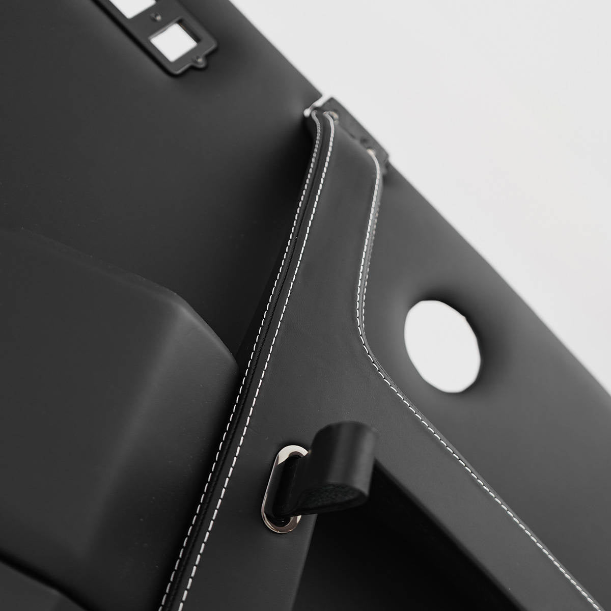CarBone CB door panels - Custom / Leather