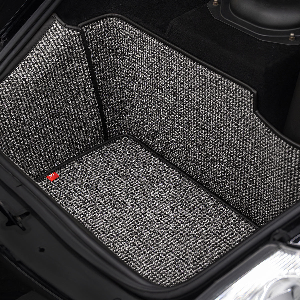 996 C4 - 911 Trunk Mat Liner (1997-2004) - Black-Grey Houndstooth