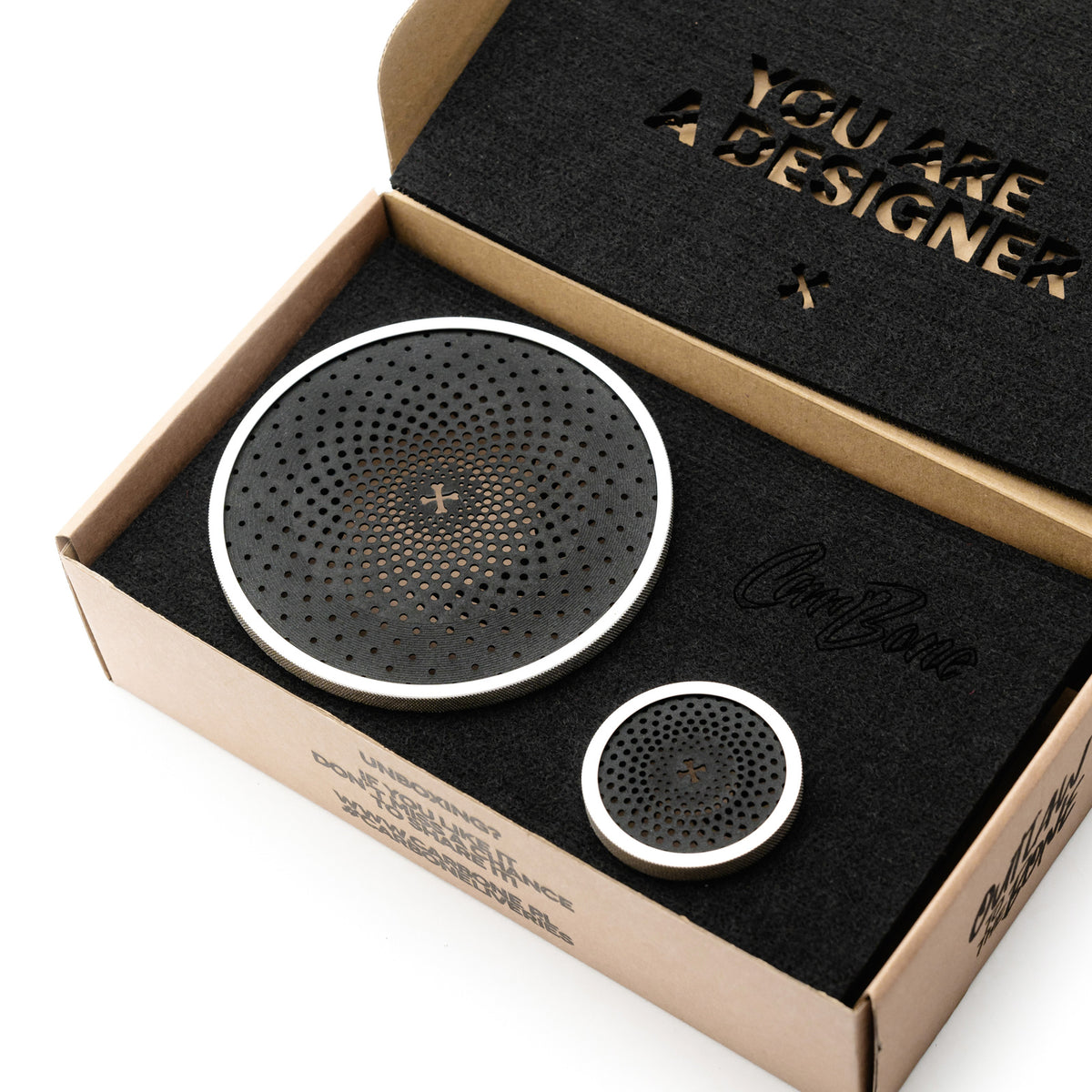 CarBone Sound Guards - Speaker covers for 2 tweeters and 2 main speakers - Silver - CUSTOM (UPHOLSTERED)