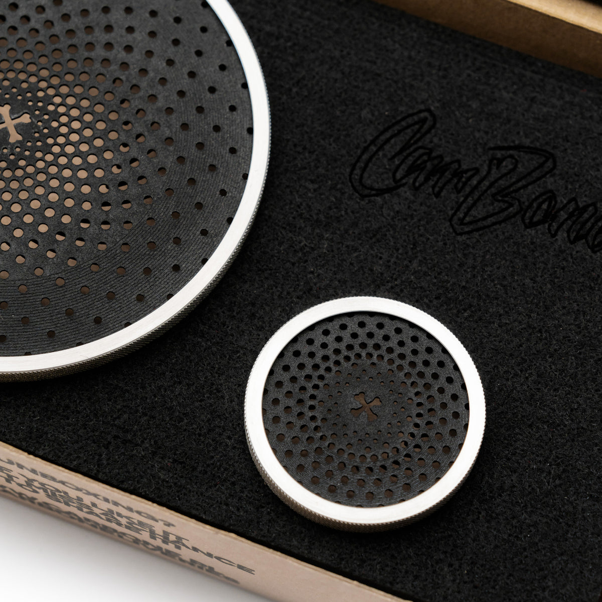 CarBone Sound Guards - Speaker covers for 2 tweeters and 2 main speakers - Silver - CUSTOM (UPHOLSTERED)