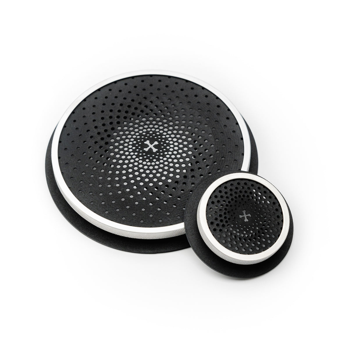 CarBone Sound Guards - Speaker covers for 2 tweeters and 2 main speakers - Silver - CUSTOM (UPHOLSTERED)