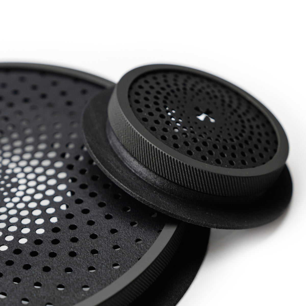 CarBone Sound Guards - Speaker covers for 2 tweeters and 2 main speakers - Black - CUSTOM (UPHOLSTERED)