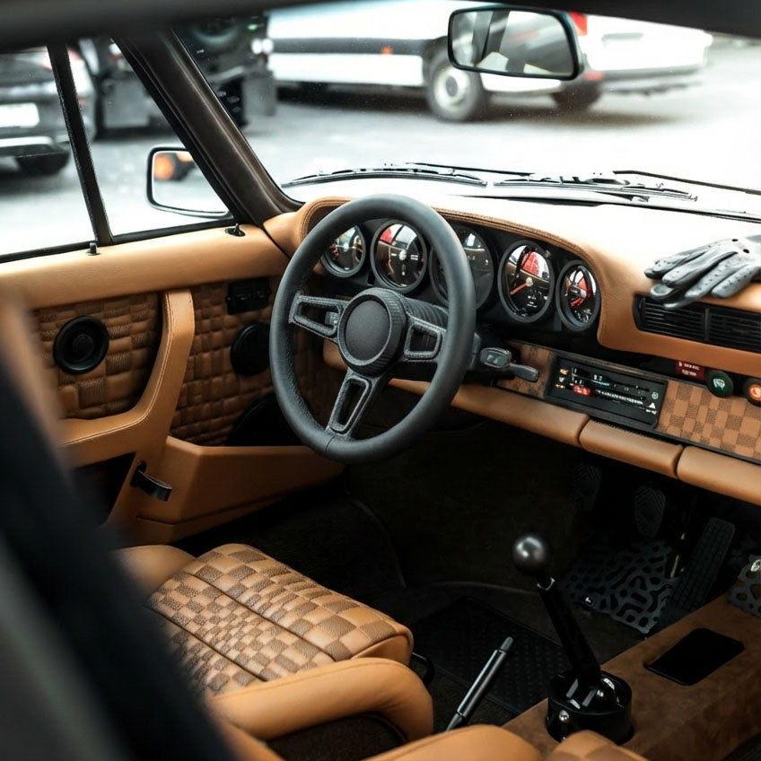 Retro Futura steering wheel - black - limited to 25 pieces