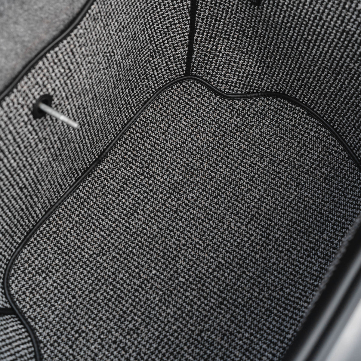 996 C2 - 911 Trunk Mat Liner (1997-2004) - Black/Grey Houndstooth