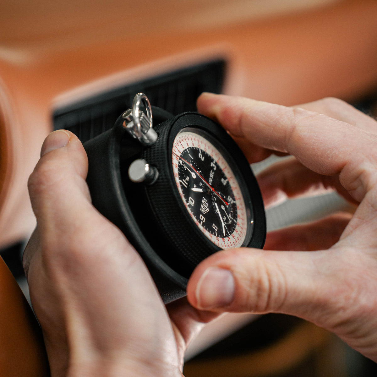 Smilodone x CarBone - Heuer gauge chronograph / stopwatch / clock holder