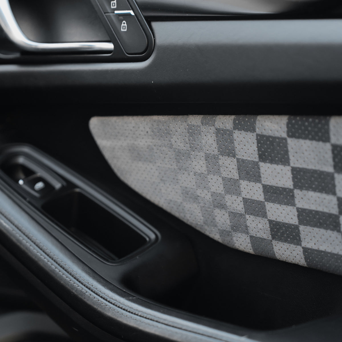 CarBone Macan Door Pads - set of 4 - Custom