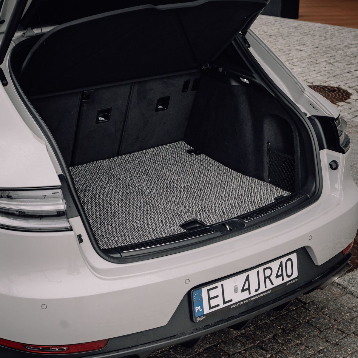 MACAN 95B Trunk Mat Liner (2014-2024) - Black/Grey Houndstooth
